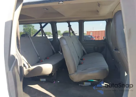 2020 Chevrolet Express Passenger Rwd 3500 Extended Wheelbase Ls из США, поврежденный, VIN 1GAZGNFP2L1142359